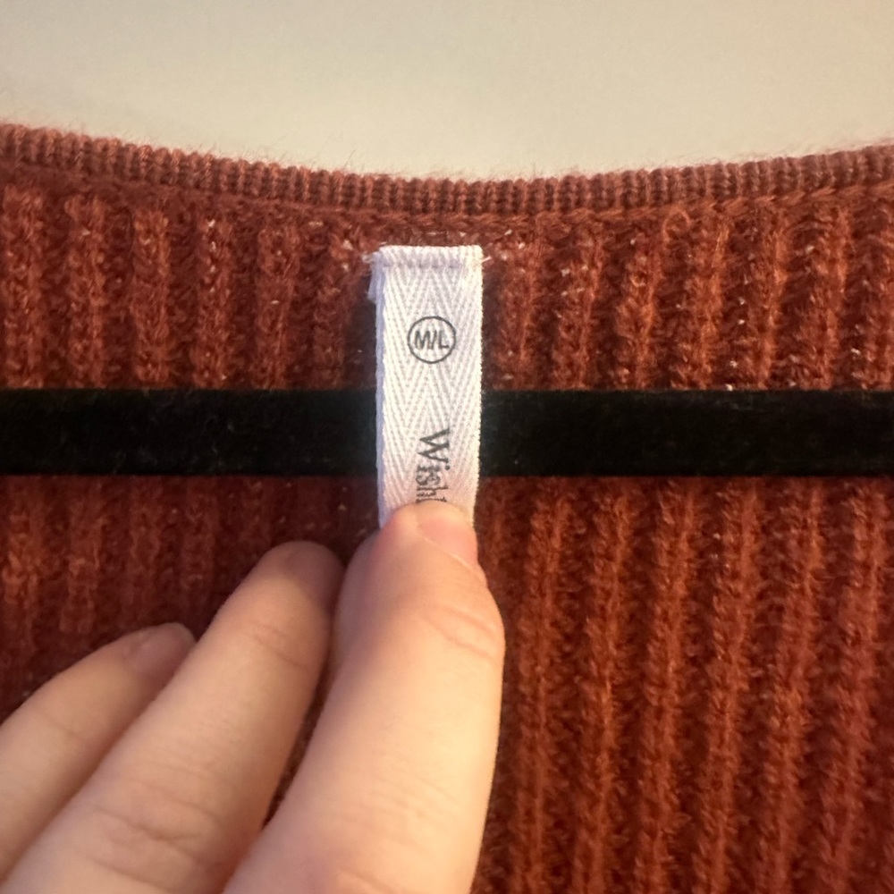 Wishlist Sweater - Picture 3 of 4